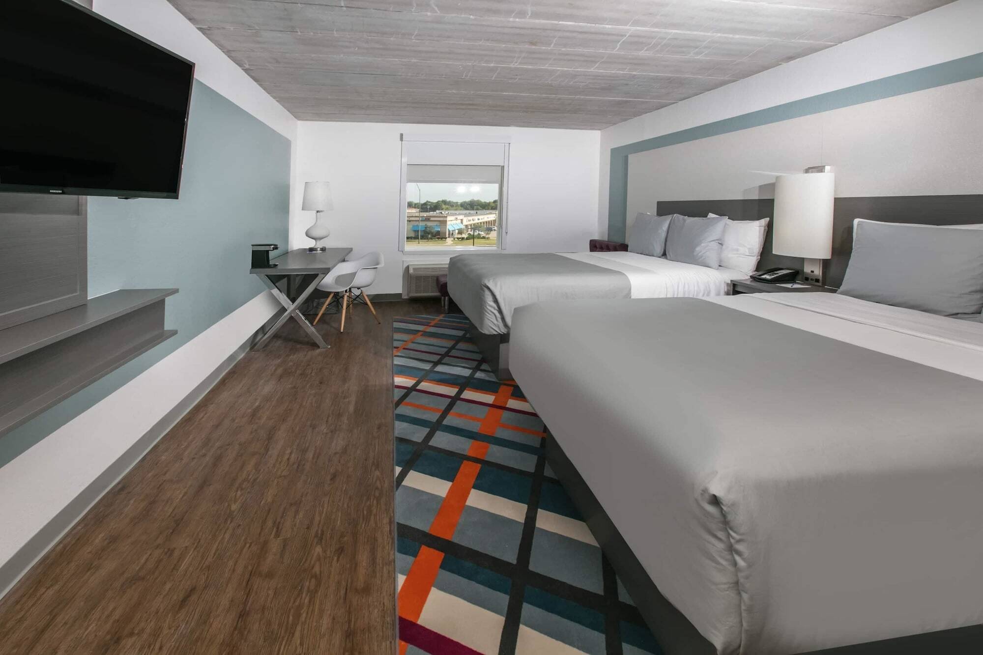 Отель Tryp By Wyndham Колледж-Стейшн Экстерьер фото